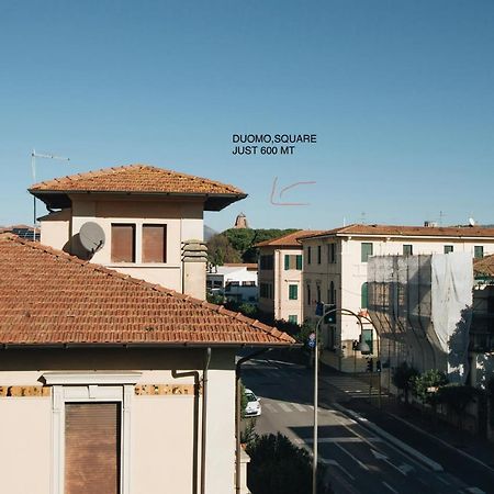ホテル Bonanno Street Tower Free Parking ピサ エクステリア 写真